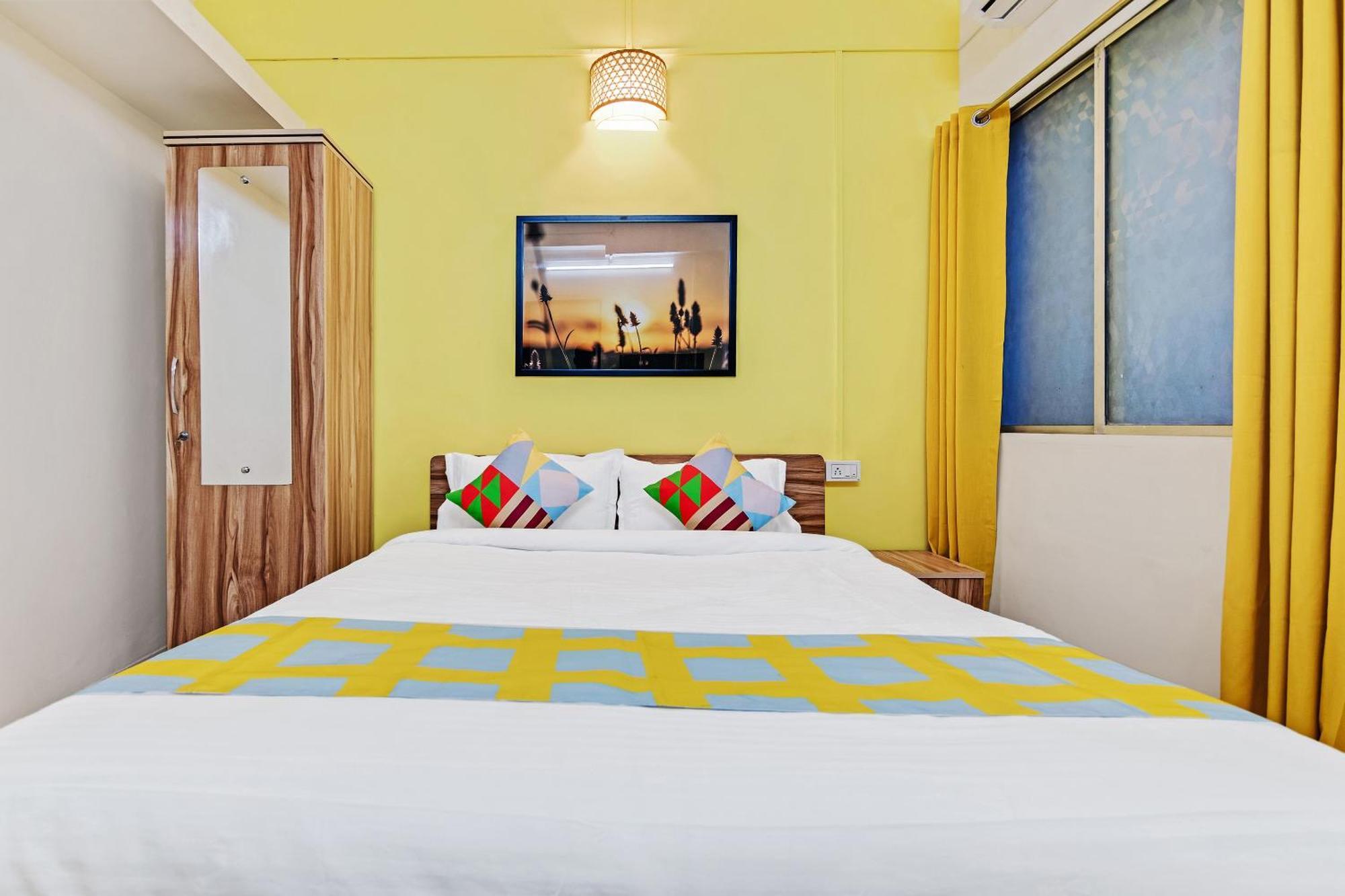 Super Hotel O Saraswati Niwas Vadgaon Budruk 푸네 외부 사진