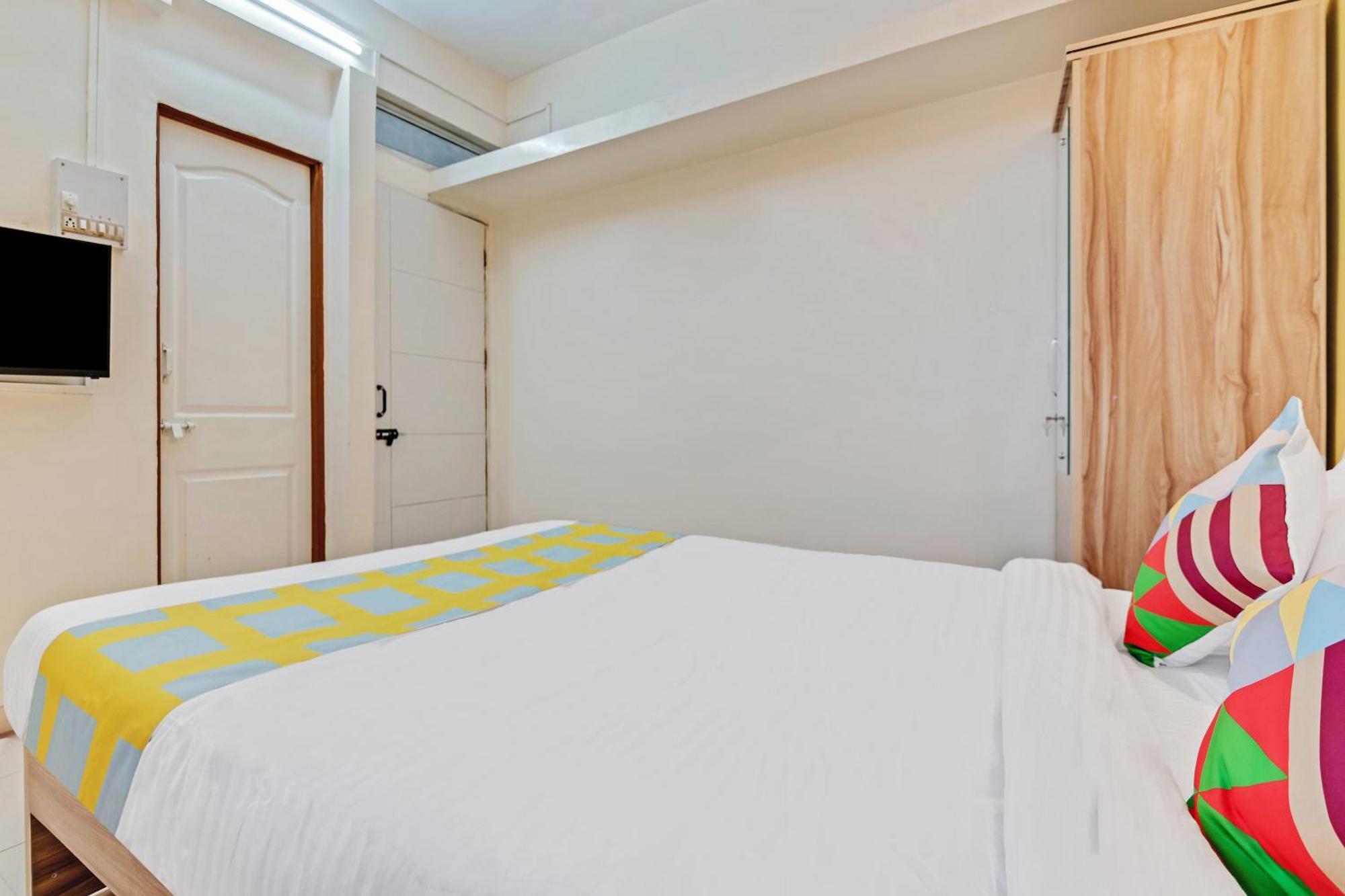Super Hotel O Saraswati Niwas Vadgaon Budruk 푸네 외부 사진