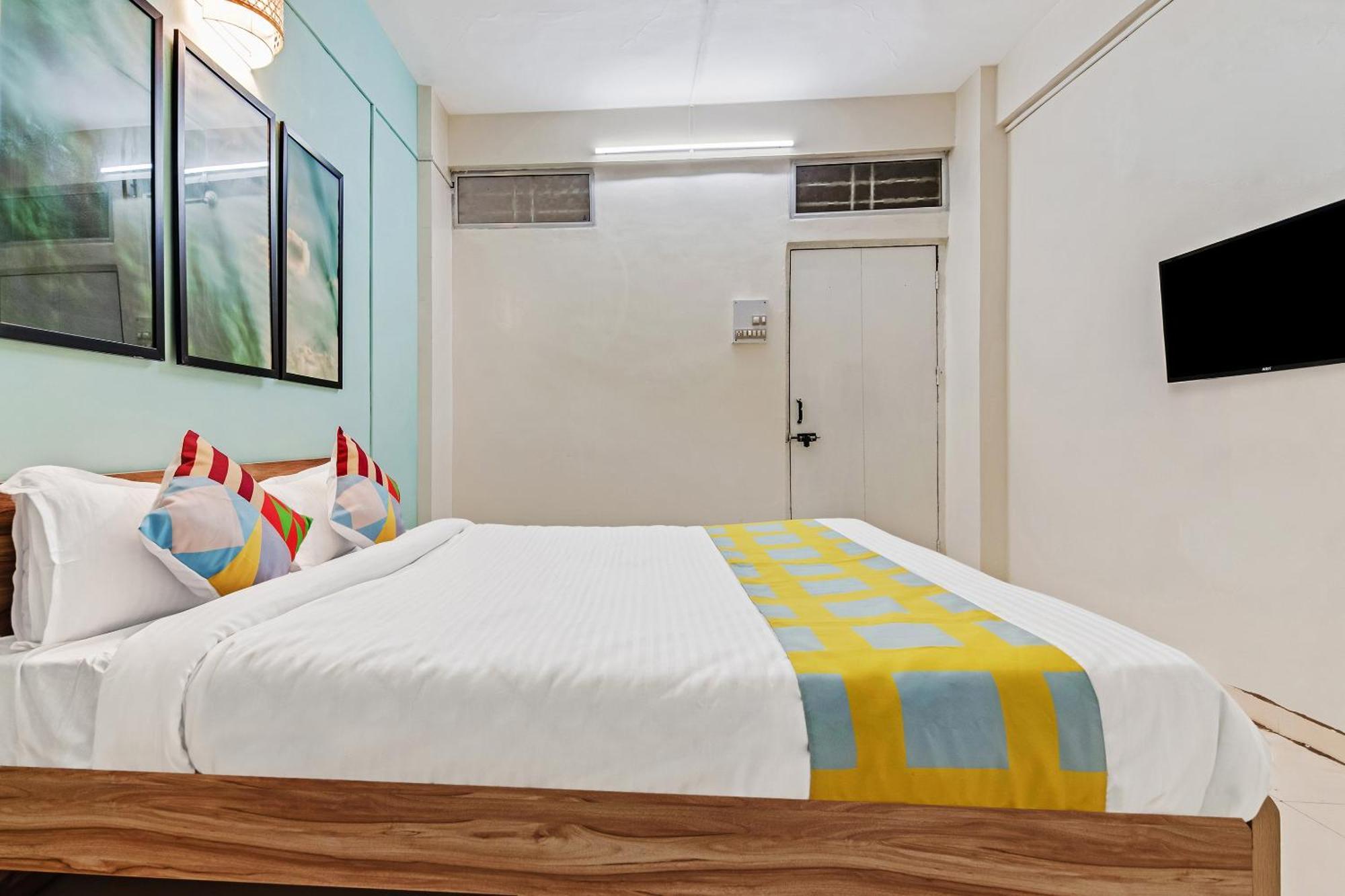 Super Hotel O Saraswati Niwas Vadgaon Budruk 푸네 외부 사진