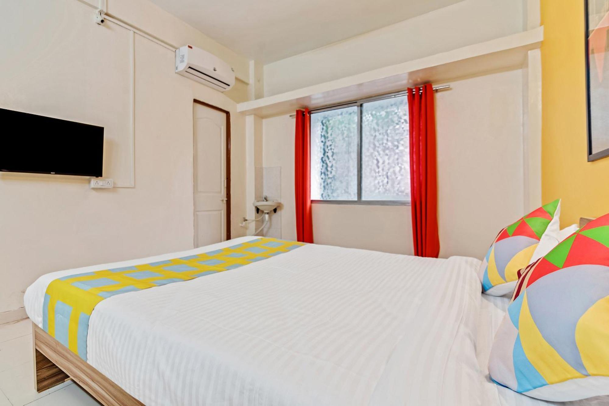 Super Hotel O Saraswati Niwas Vadgaon Budruk 푸네 외부 사진