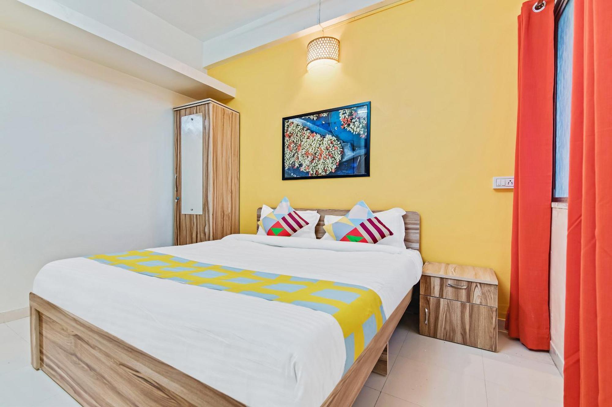 Super Hotel O Saraswati Niwas Vadgaon Budruk 푸네 외부 사진