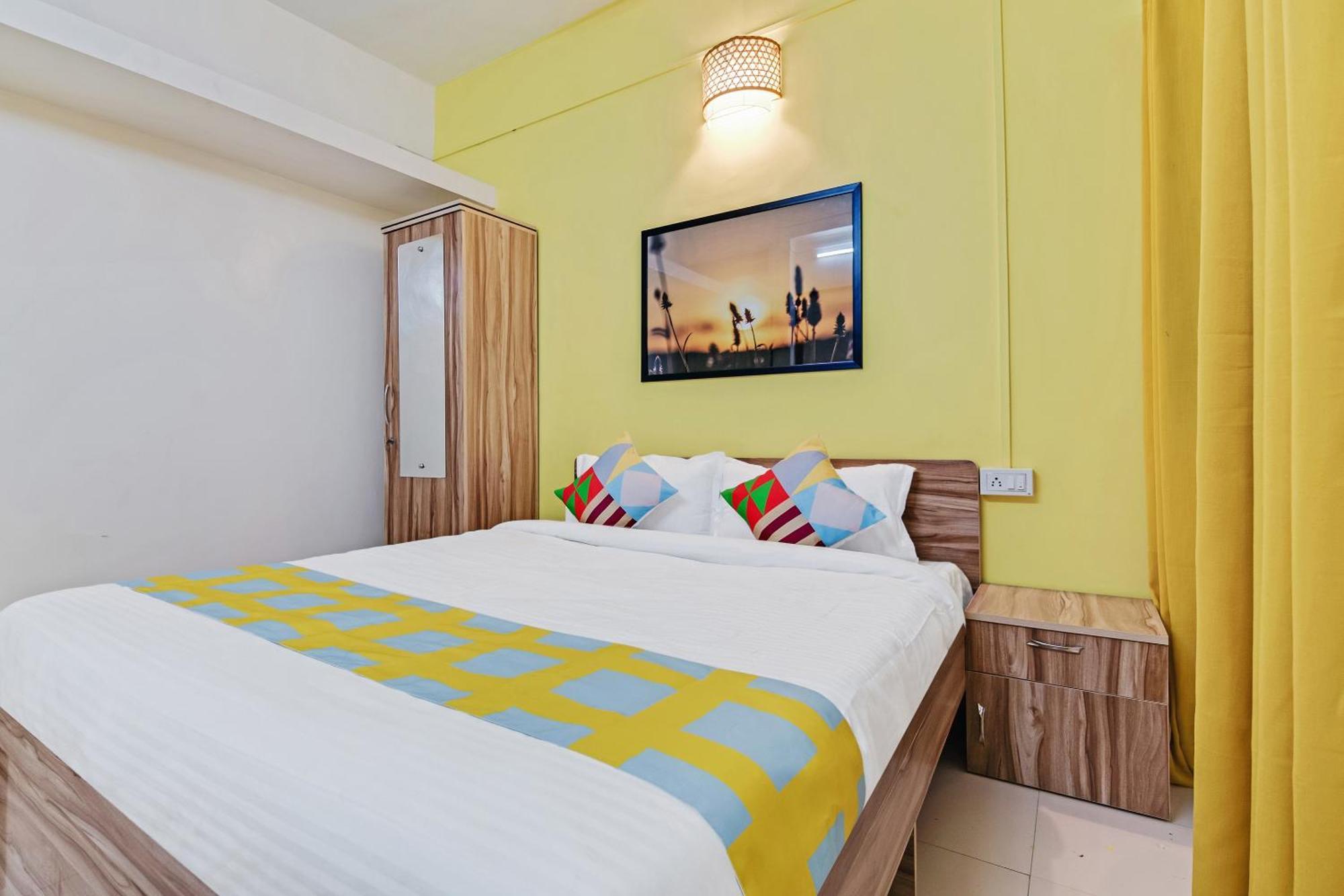 Super Hotel O Saraswati Niwas Vadgaon Budruk 푸네 외부 사진